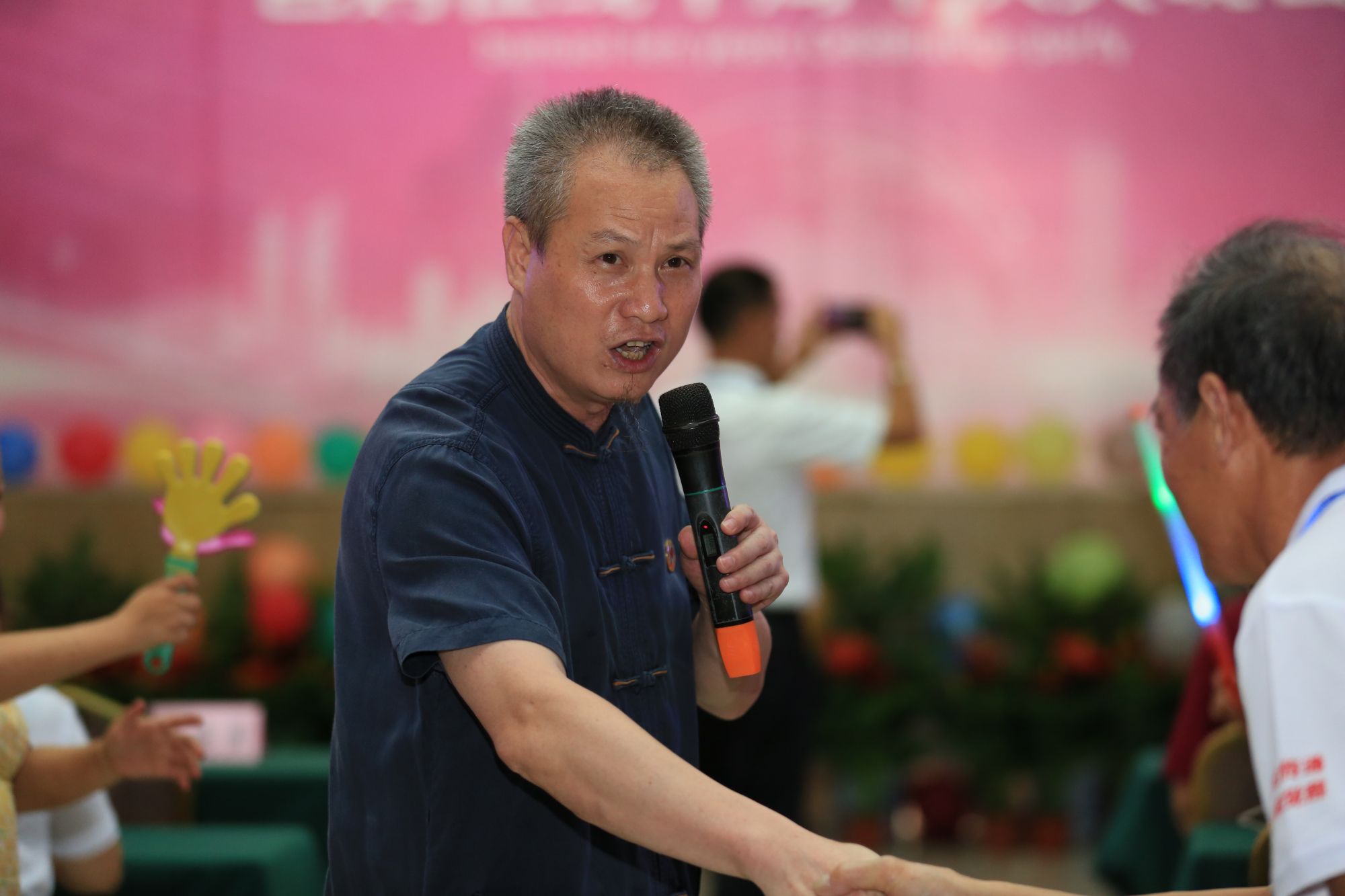 爸妈在线第八届心博会暨十周年庆典与家和文化·中国本土心理剧课题研究启动仪式在济南盛大开幕